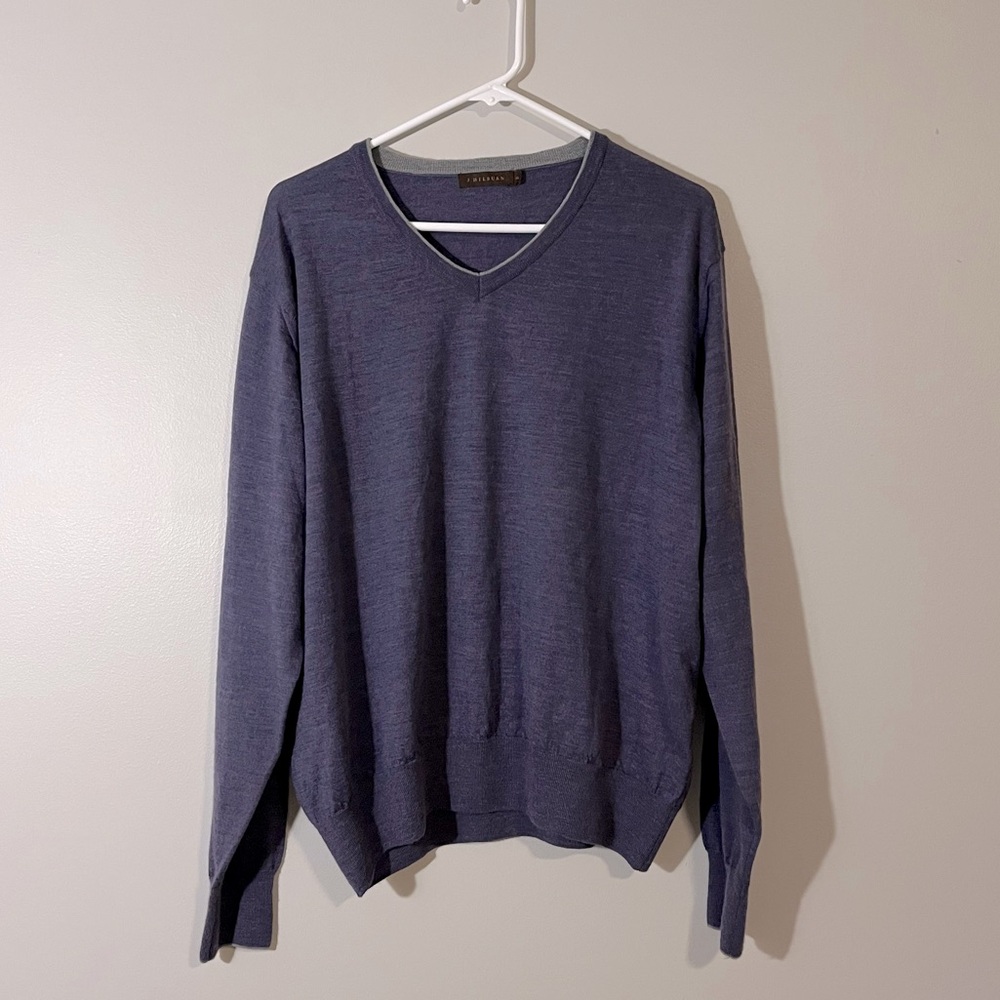 J. Hilburn Merino Cashmere V-neck Sweater in Purple size XL